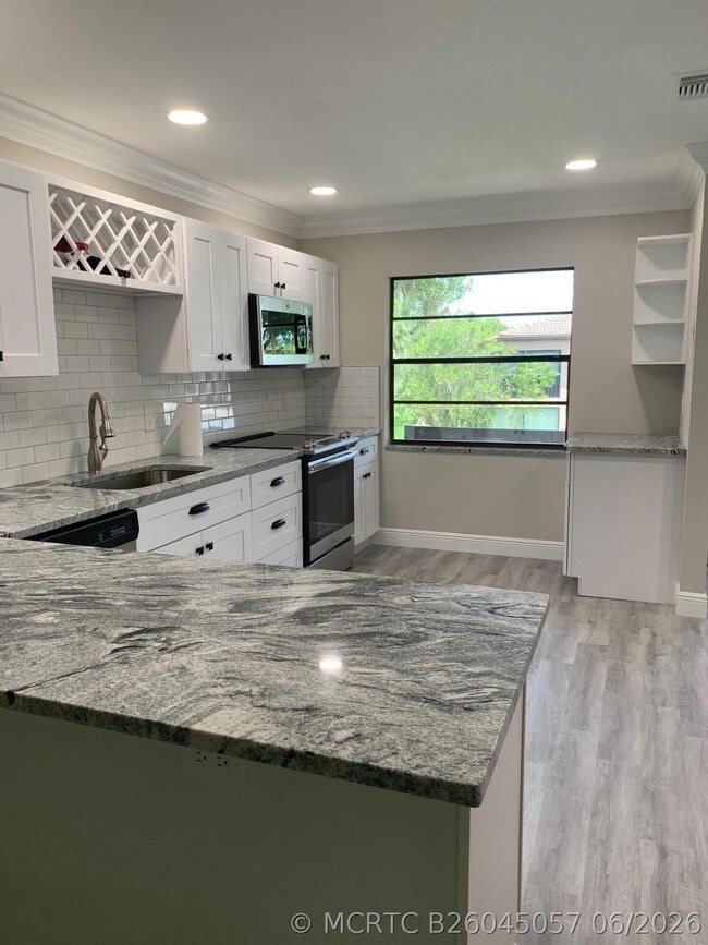 Photo - 9199 Pecky Cypress Ln Unit 7d