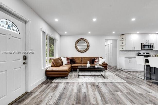 Photo - 3201 SW 9th Ave