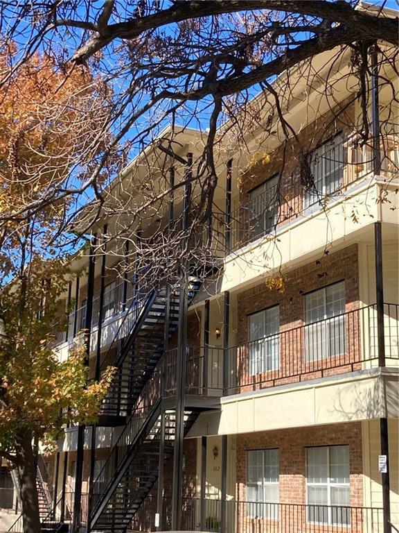 Building Photo - 2100 San Gabriel St Unit 204