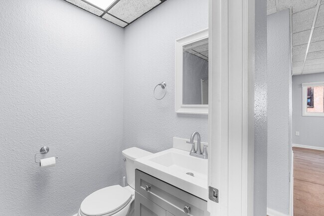 Photo - 404 N Superior St Unidad 3