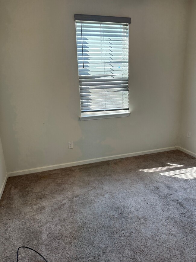 Photo - 1032 Hawks Nest Ln