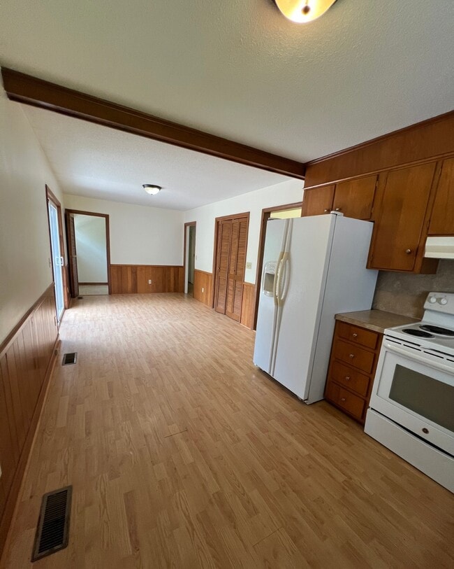 Photo - 1521 Cedar Ln
