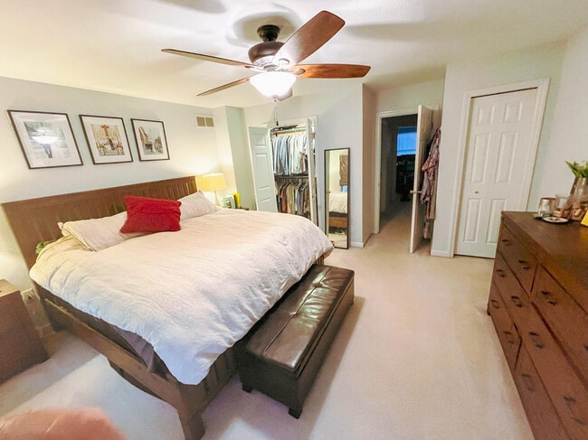 Photo - 1718 Merriman Ct