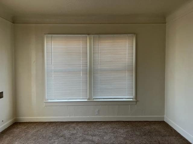 Photo - 516 N White St