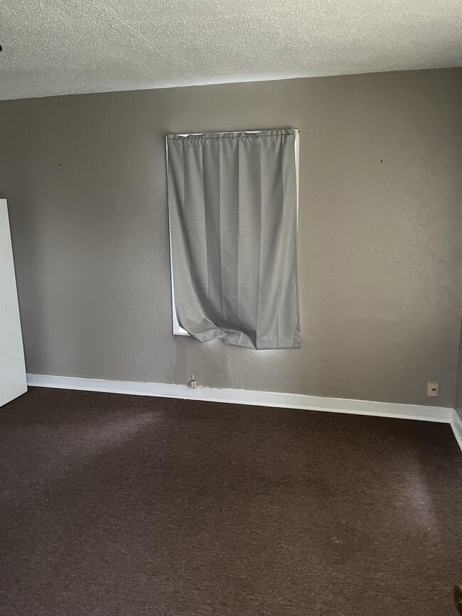 Photo - 803 Southside Dr