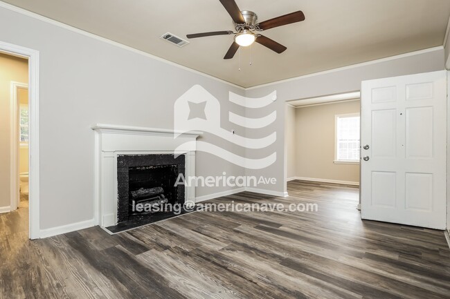 Photo - 2831 E Wynnton Ln