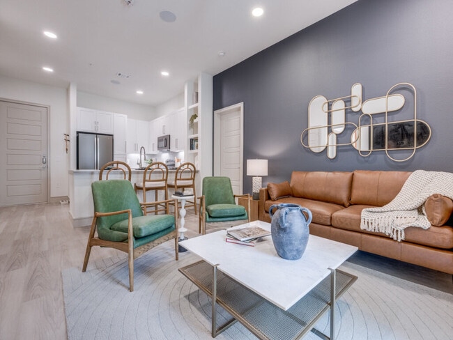 Photo - Theo Allen Gateway