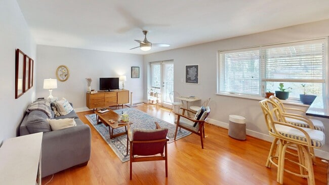 Photo - 227 N Dotger Ave Unit E15