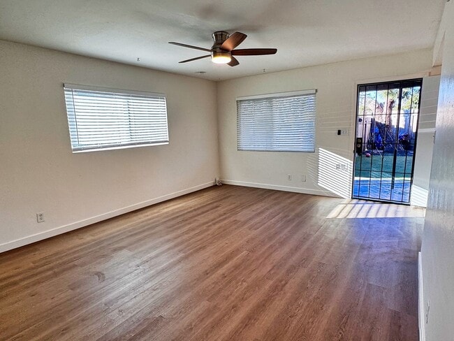 Photo - Two Bedroom condo in Pacific Beach