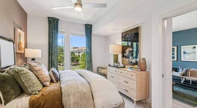 Photo - 12829 Ridgeline Blvd Unidad 1445