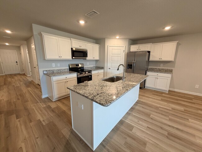 Photo - 10511 HOPEWELL Lp