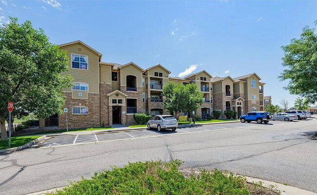 Spacious 2 bedroom, 2 bathroom condo for r... - Spacious 2 bedroom, 2 bathroom condo for r... Unit 302