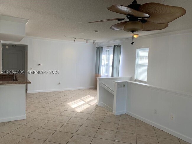 5880 W Sample Rd Unit 308