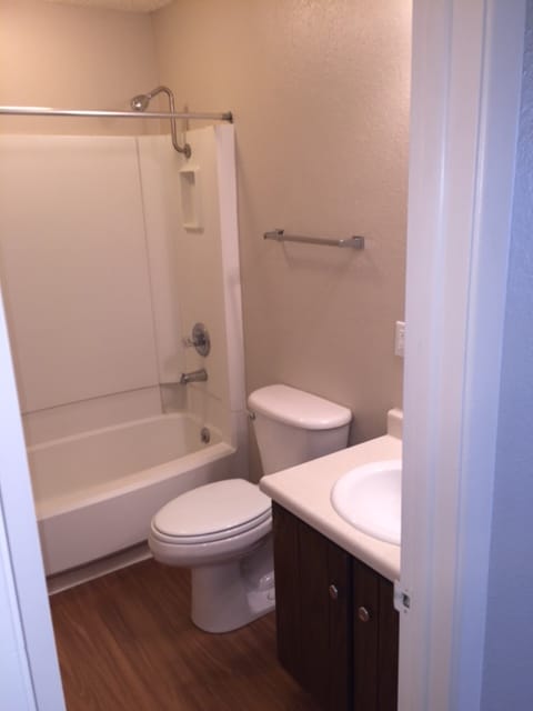 1 bdrm bath - Indian Hills