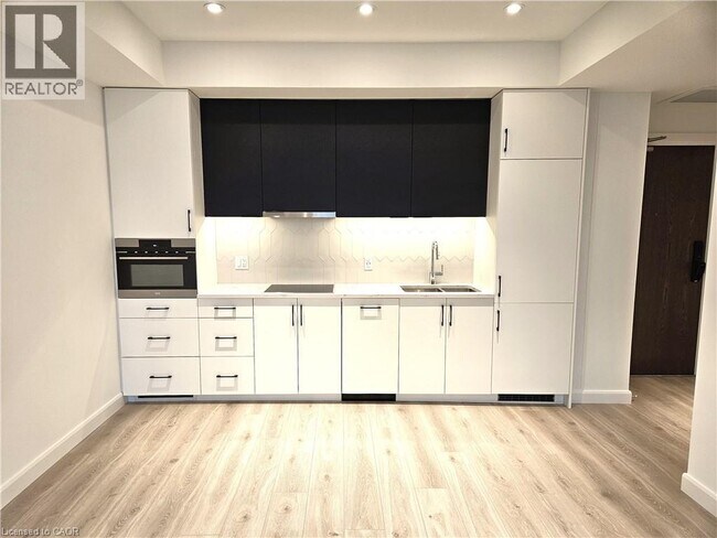 Photo - 741 King St W Unité 1108