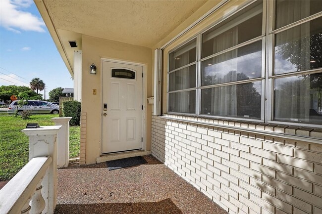 Photo - 1820 N 56th Ave