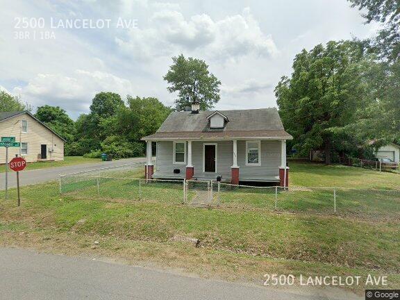 Photo - 2500 Lancelot Ave House