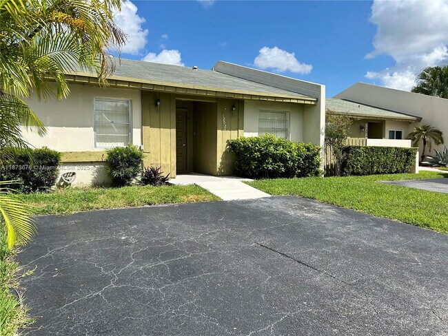 Photo - 12024 SW 110th St Cir E