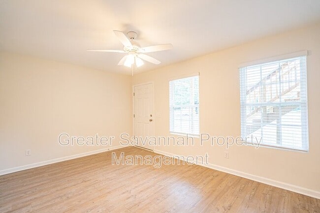 Photo - 402 E 3rd St Unit A