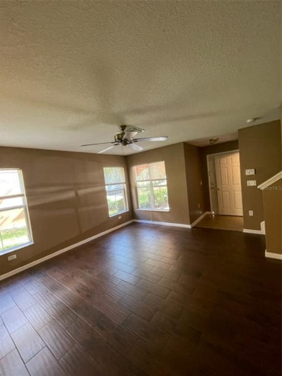 Photo - 10934 Johanna Ave