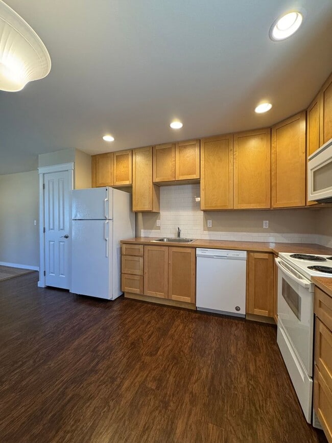 Photo - Cambridge Place I - 2239 Unidad #2