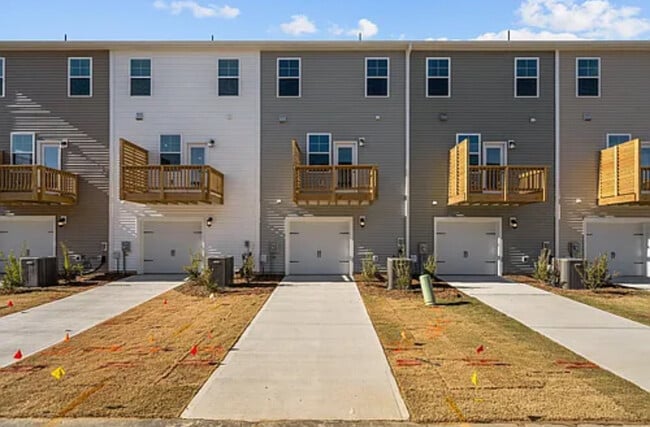 Photo - 183 Ivy Vine Wy