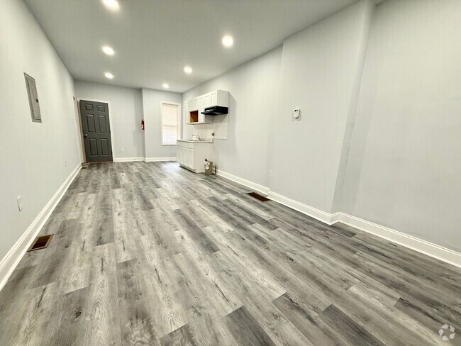 Building Photo - 918 E Woodlawn St Unit 1 Rental