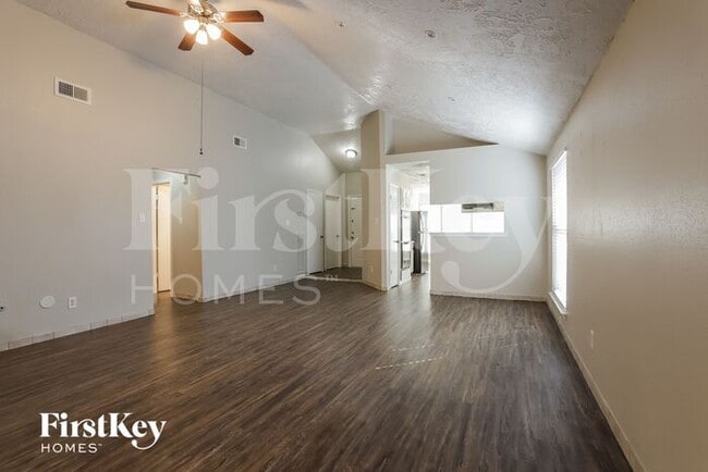 Photo - 10434 Lazy Meadows Dr