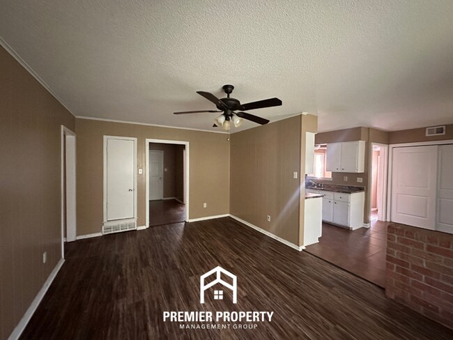 Move-In Ready 4BR Home in 38134 - Airy Living Spaces & Private Backyard