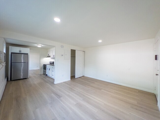 Meadowbrook Apartments
