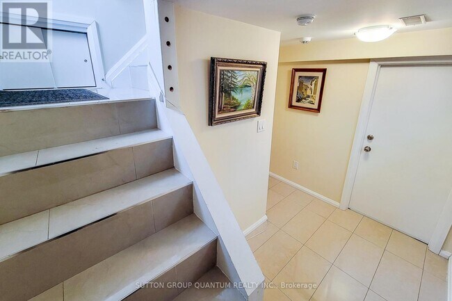 Photo - 1333 Epton Crescent