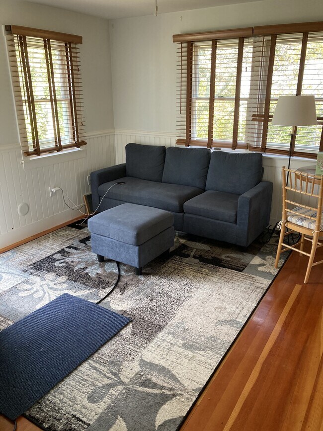 Photo - 7 Pine Grove Ln