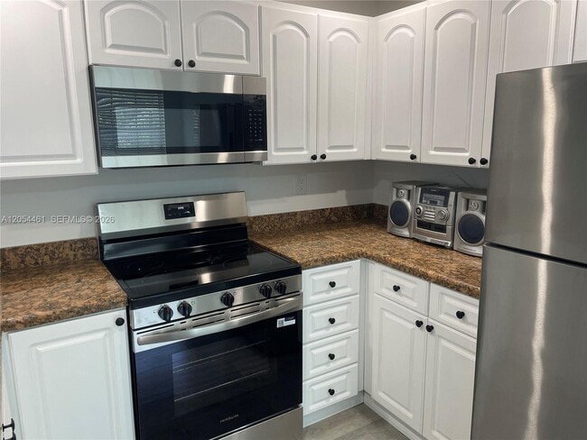Photo - 452 NE 210th Cir Terrace Unit 102-7A