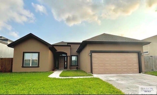 Building Photo - 2459 Salerno Dr