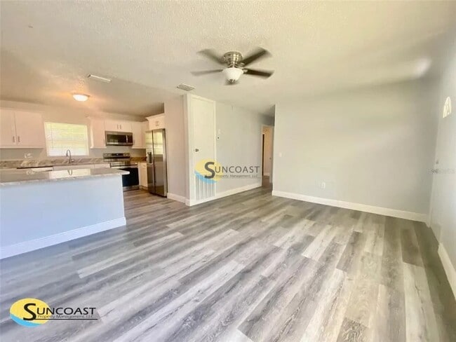 Photo - 1419 NE 25th Pl