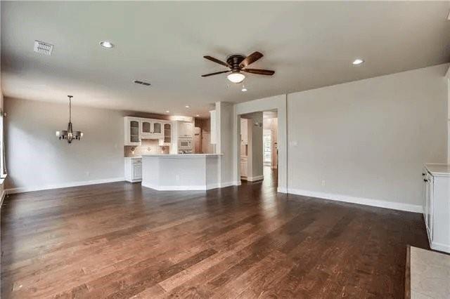 Photo - 5205 Sandstone Ln