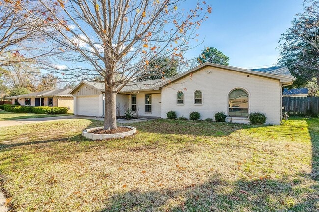 Photo - Well Maintained- 3 Bed, 2 Bath Home in Established Bedford Neighborhood- HEB ISD- 76022