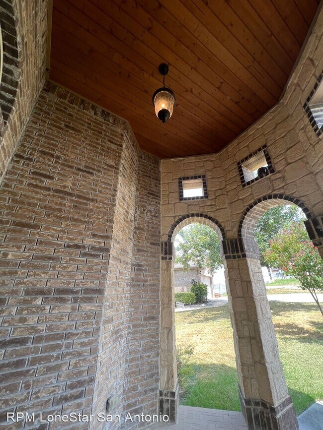 Photo - 3 br, 2.5 bath House - 13701 Trailside Ln