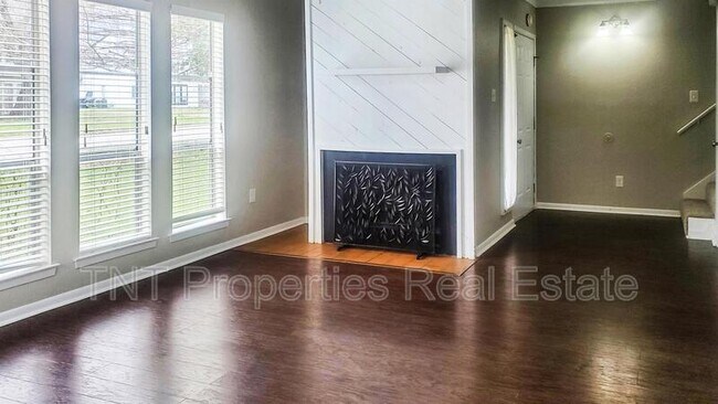 Photo - 2309 Auburn Ct