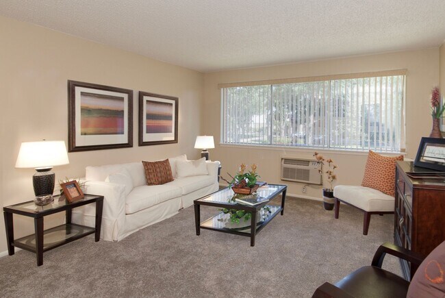 Bunnell Apartments