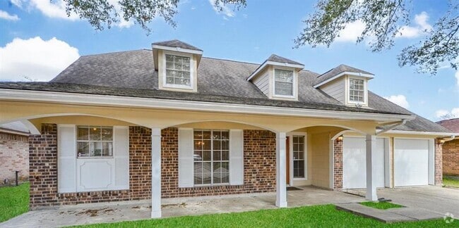 Building Photo - 3338 Walhalla Dr Rental
