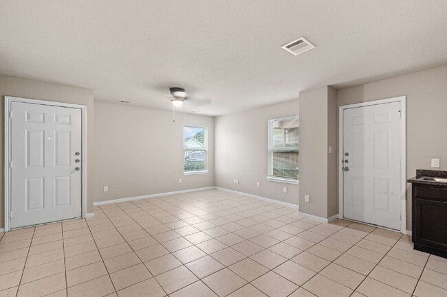 Photo - 16630 E Hammon