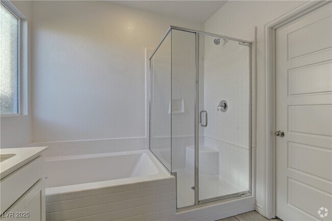 Building Photo - 222 Palisade Fls Ave Rental