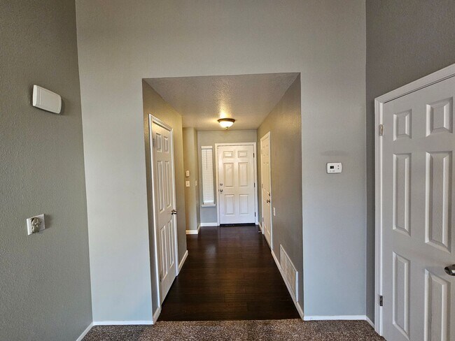 221 Rector Ln