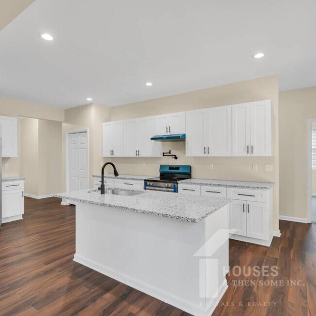 1505 E Saluda Lake Rd
