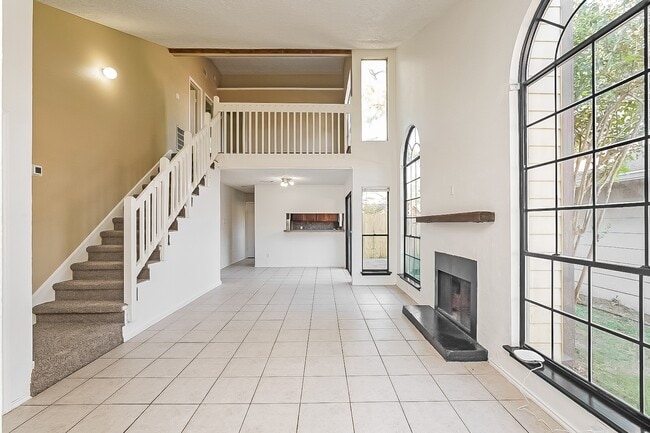 Photo - 3430 Vandyke Dr