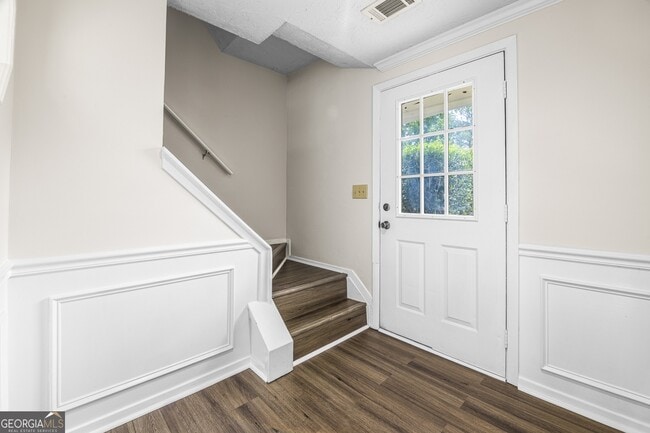 Photo - 3111 Linden Dr