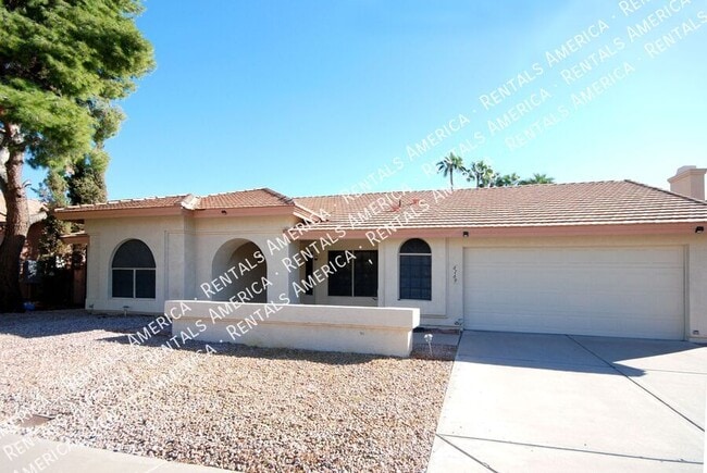 Building Photo - 6769 W Tonto Dr