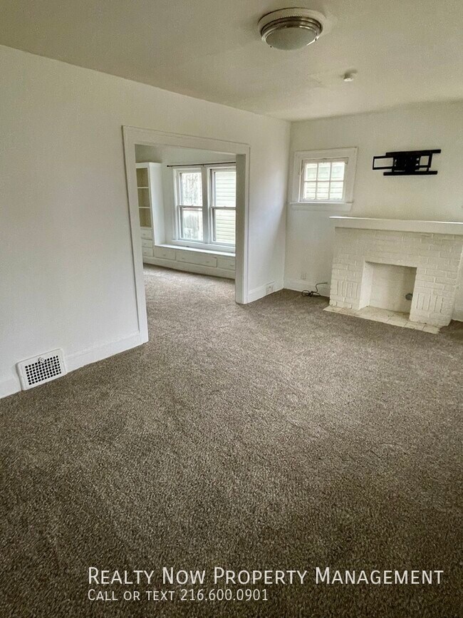 Photo - 3783 E 144th St Unit 1