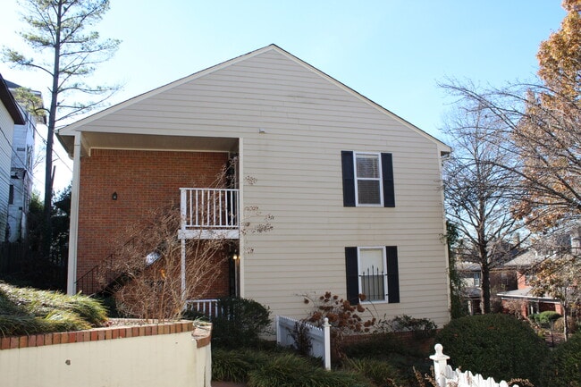 Photo - 2925 10th Ct S Unidad 3